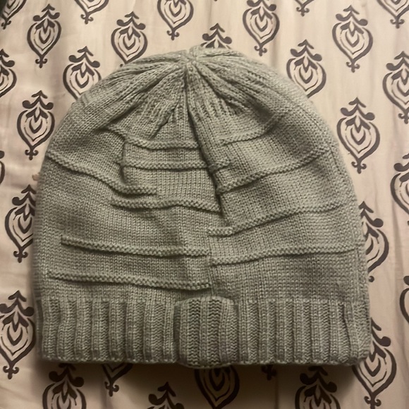 Bluetooth hat - Picture 2 of 3